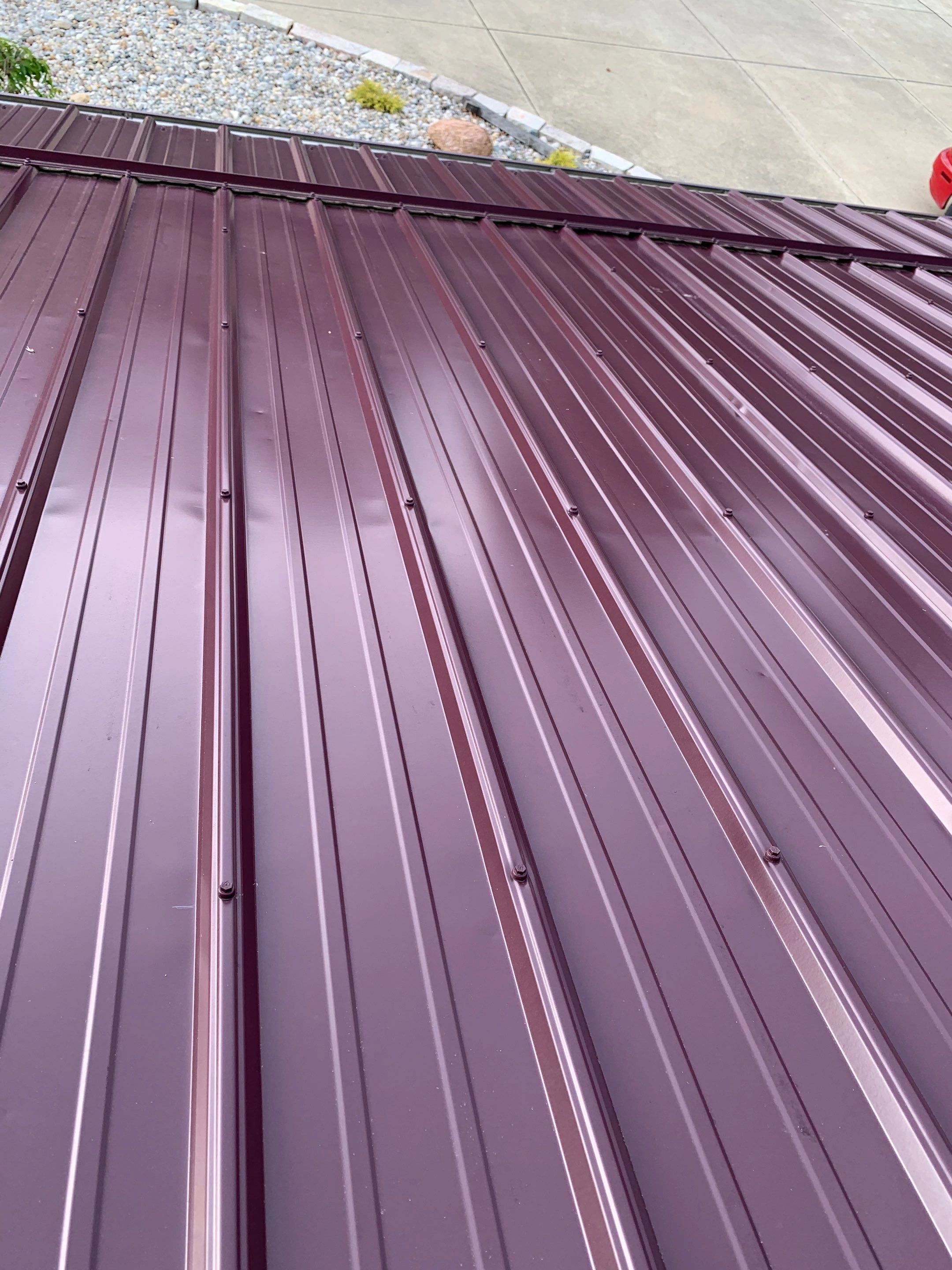 Do Metal Roofs Attract Lightning in Edinburgh, IN?